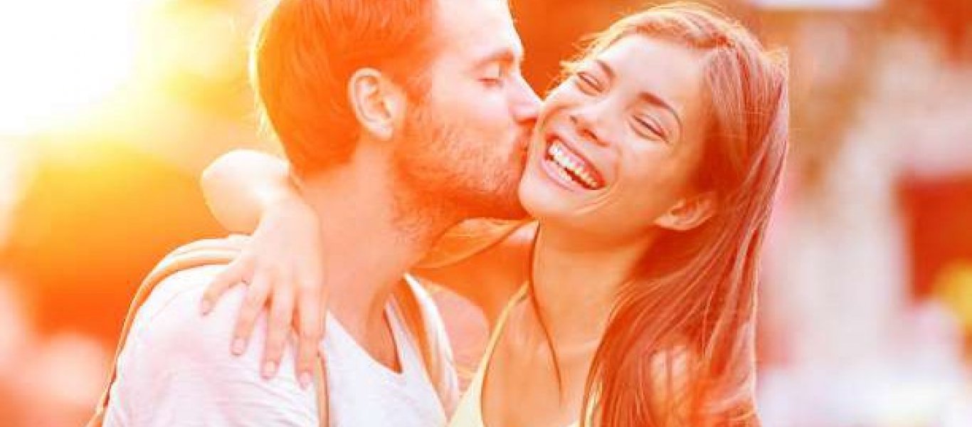 10 συνήθειες που έχουν τα ευτυχισμένα ζευγάρια